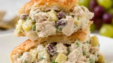 Pineapple Chicken Salad